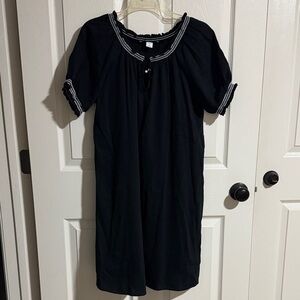 Old Navy Black Blouse with White Accents